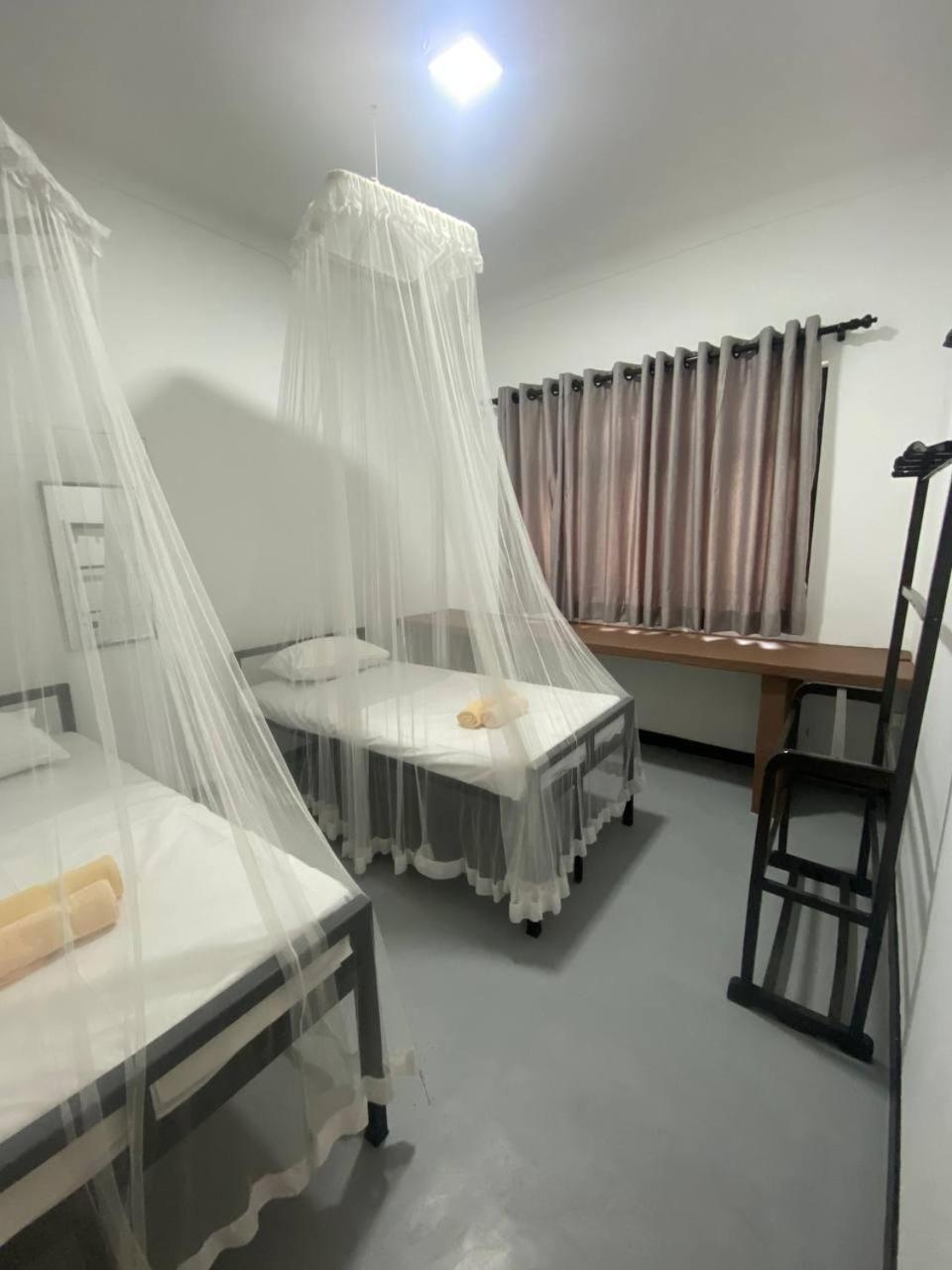 Pearl Villa Rooms And Hostel Унаватуна Екстериор снимка