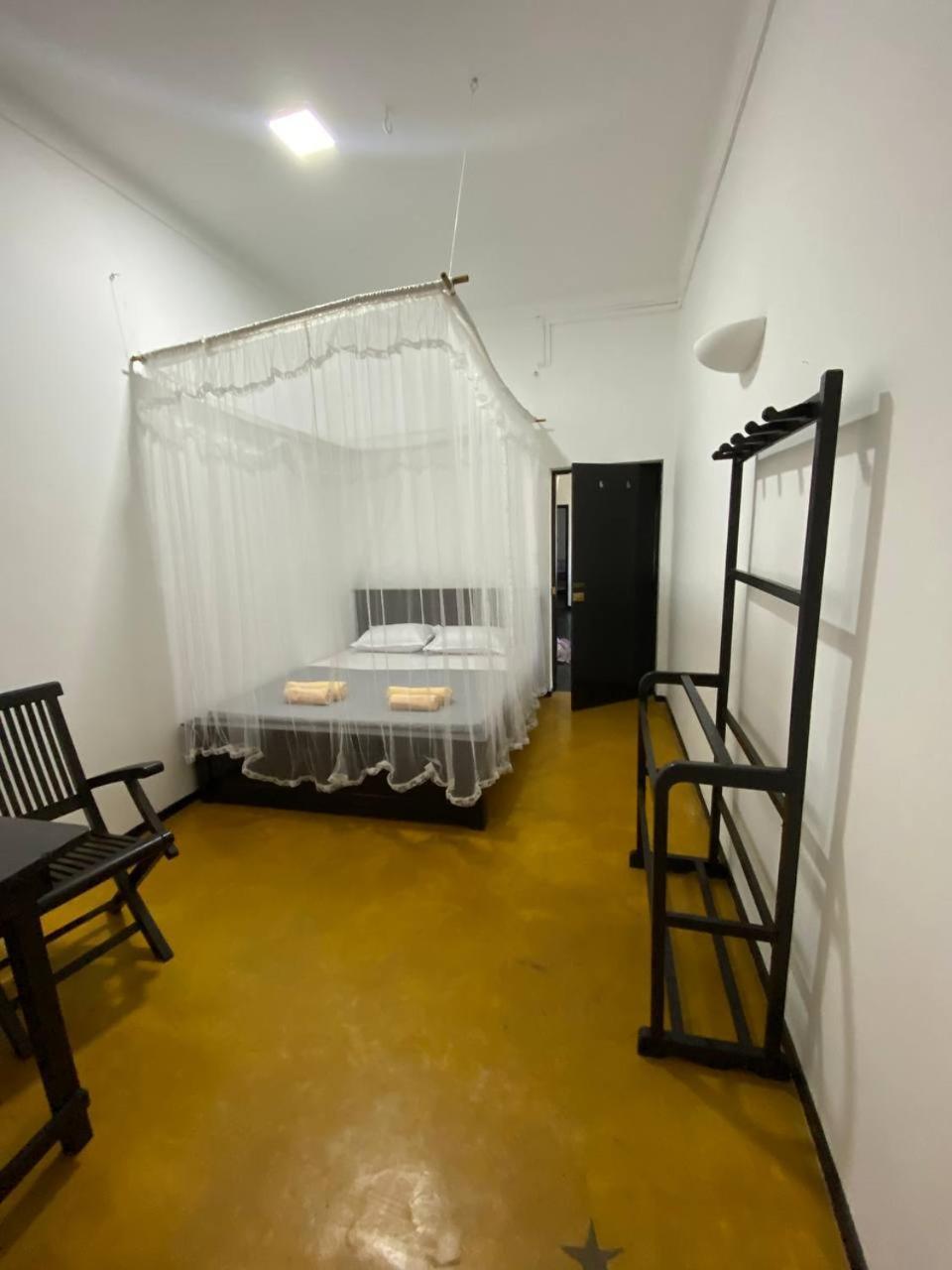 Pearl Villa Rooms And Hostel Унаватуна Екстериор снимка