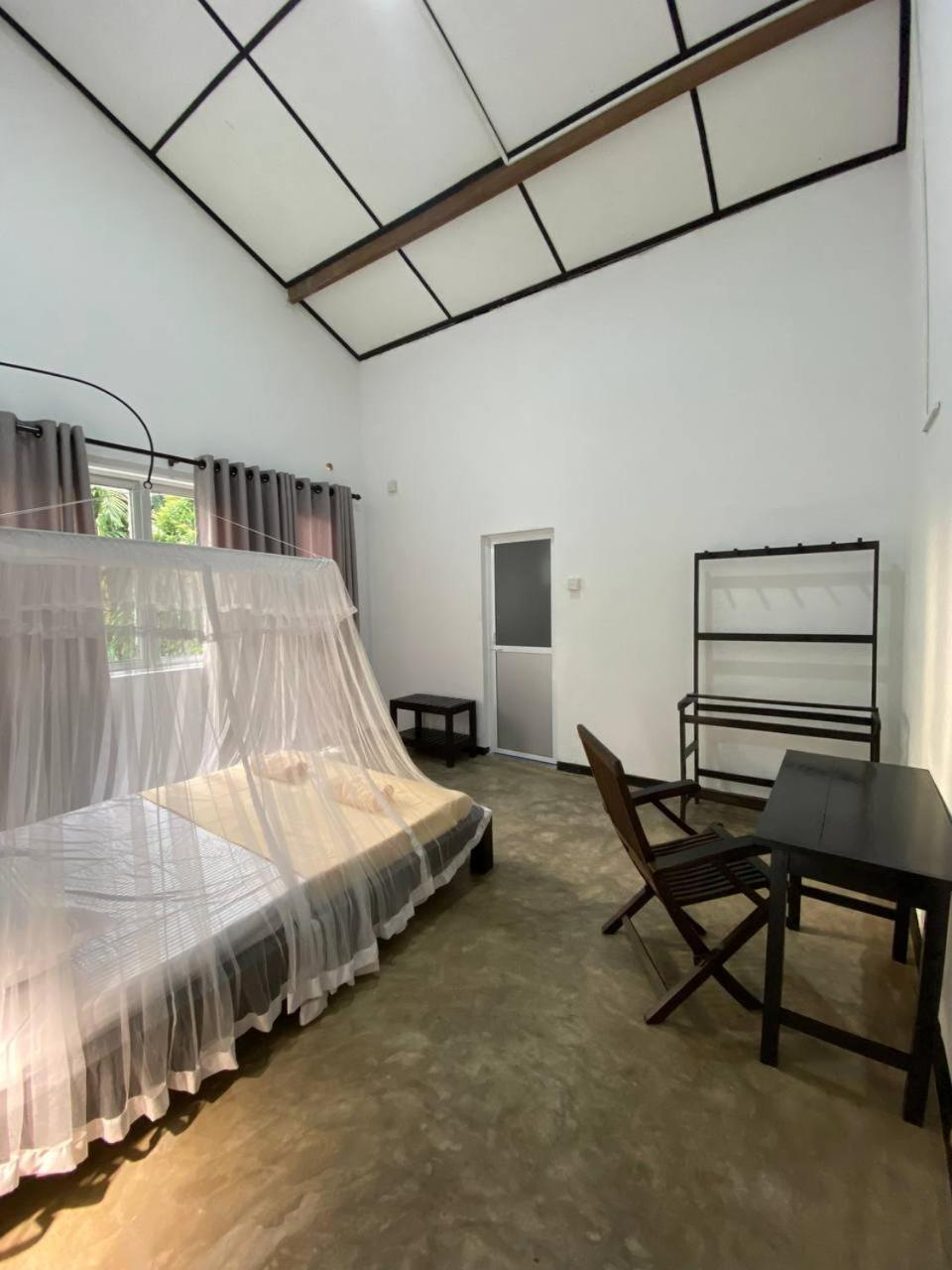 Pearl Villa Rooms And Hostel Унаватуна Екстериор снимка