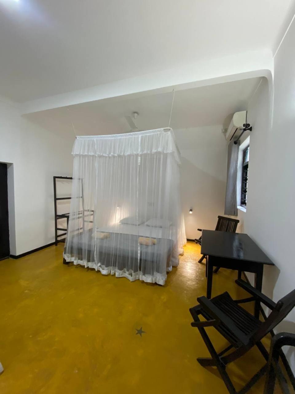 Pearl Villa Rooms And Hostel Унаватуна Екстериор снимка